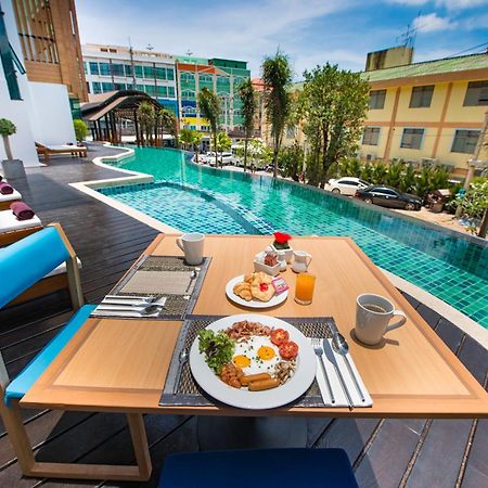 The Lunar Patong Phuket Luaran gambar