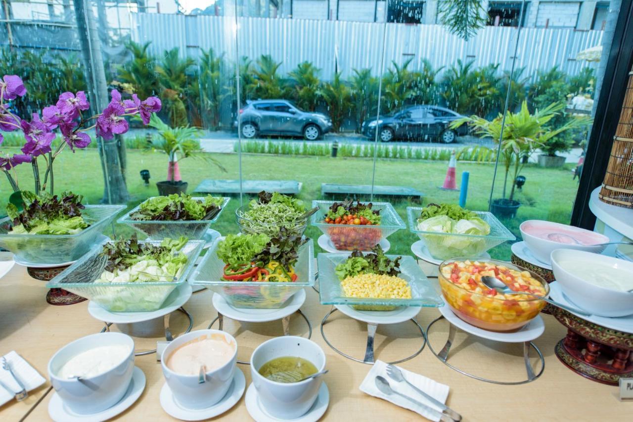 The Lunar Patong Phuket Luaran gambar